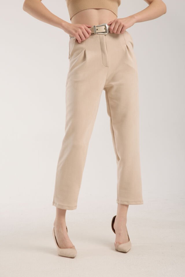 Kadın Kemerli Ön Pile Detaylı Kemerli Süet Cepli Pantolon D2-S1 M - EKRU