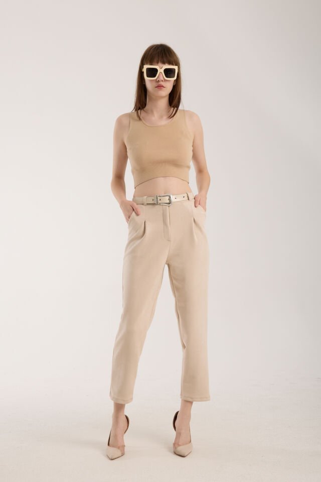 Kadın Kemerli Ön Pile Detaylı Kemerli Süet Cepli Pantolon D2-S1 M - EKRU