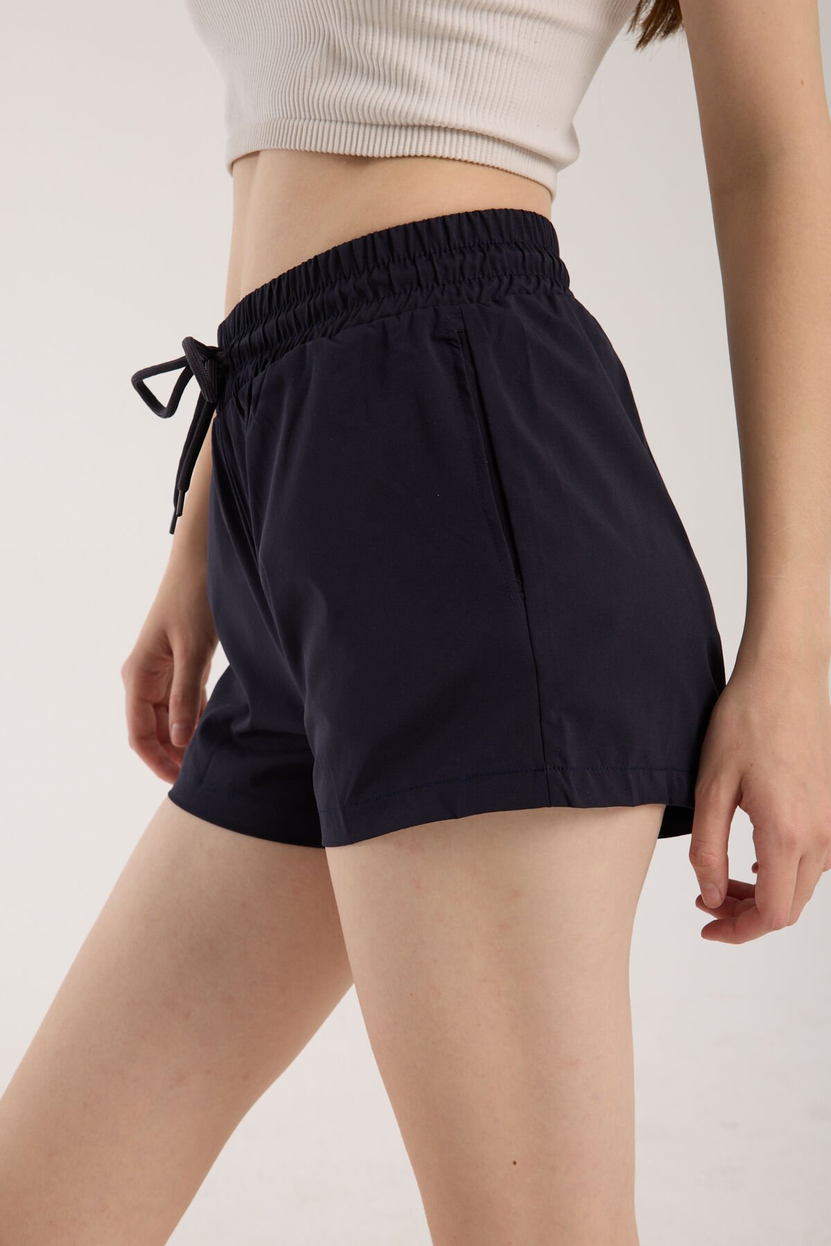 Kadın Deniz ve Plaj Şortu WM XS - LACİVERT