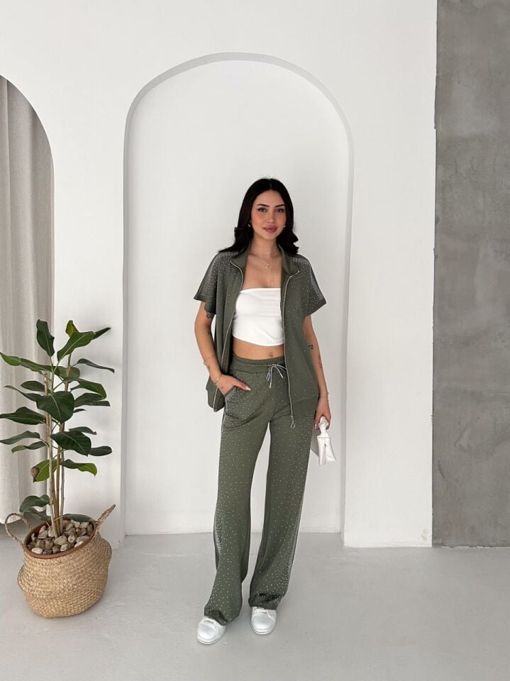 Kadın Komple Taş Detaylı Fermuarlı Yelek & Bol Paça Pantolon İkili Takım 2655 XL - HAKİ