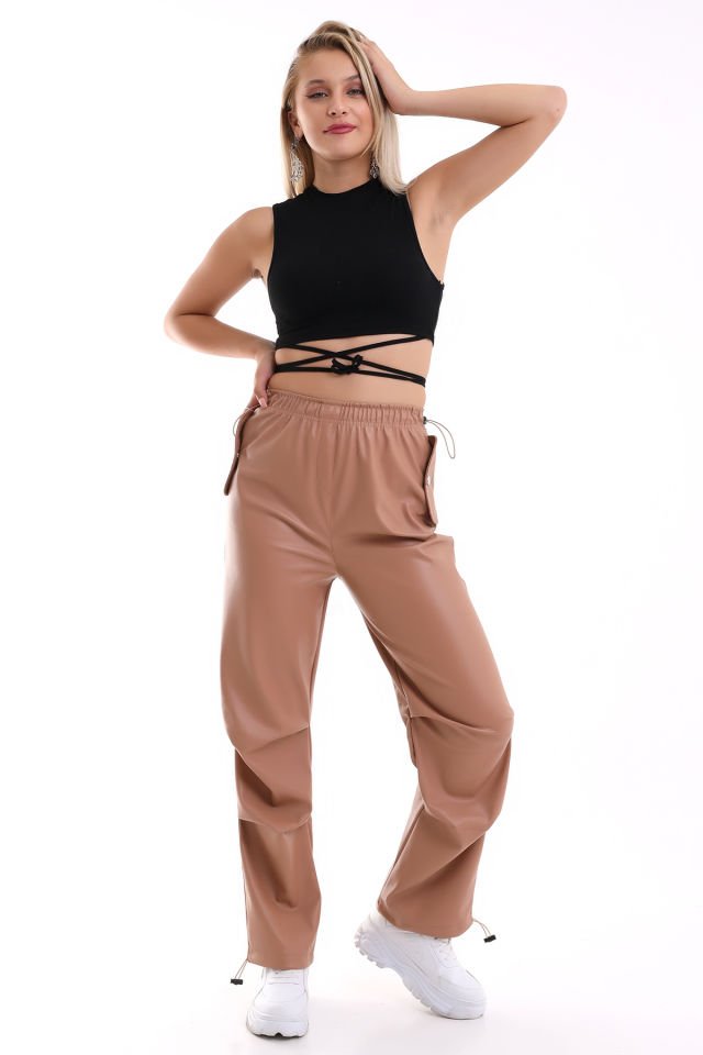 Kadın Paça Lastikli Cep Kapaklı Deri Pantolon L - CAMEL